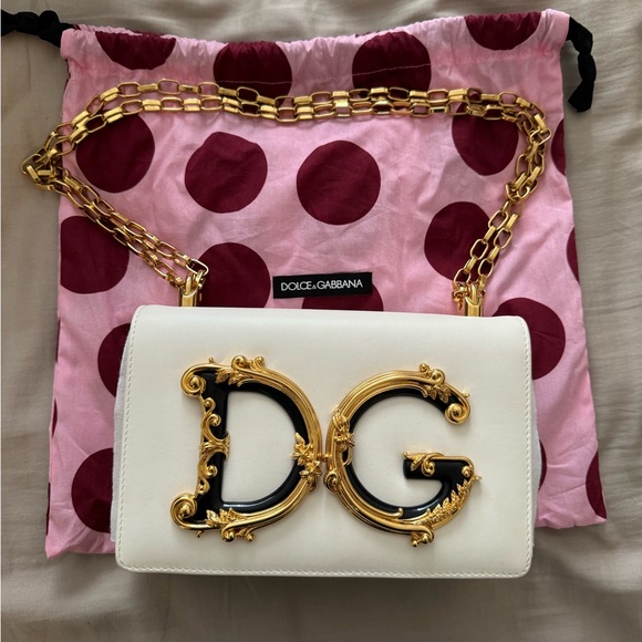 Dolce & Gabbana Handbags - Dolce & Gabbana White Gold Chain Bag